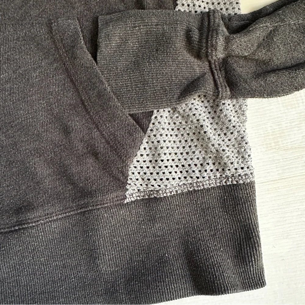 5x$25 SO Black and Gray Zip-Up Cotton Blend Mesh Hoodie, 14